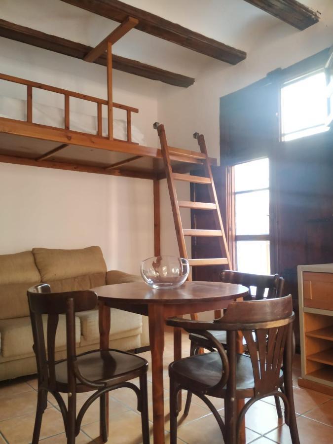 Bonito Apartamento Con Encanto En Casco Antiguo Ron 7 Valenciayole Apartman Kültér fotó