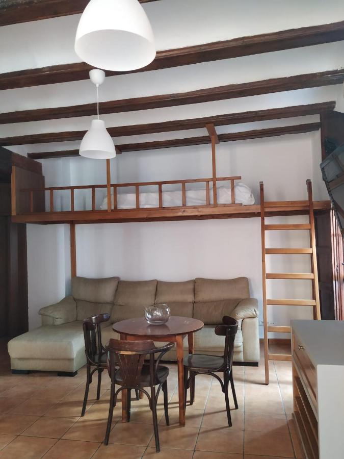 Bonito Apartamento Con Encanto En Casco Antiguo Ron 7 Valenciayole Apartman Kültér fotó